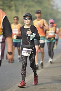 BIB: 40100
                            <button type="button" onclick="openModal(8306368)" class="btn btn-primary btn-sm float-right btn-popup" data-toggle="modal" data-target=".modal-high-quality">
                        <i class="fas fa-shopping-cart"></i> Add to Cart
                    </button>
                                            <button type="button" onclick="isThisMe(8306368, true)" class="btn btn-success btn-sm float-right btn-popup btn-isme hidden" data-toggle="tooltip" data-placement="bottom" title="นี่คือรูปของคุณใช่ไหม คลิกที่นี่เพื่อเอาเข้าอัลบั้ม">
                        <i class="fas fa-plus"></i> Add to album
                    </button>
                    <button type="button" onclick="isThisMe(8306368, false)" class="btn btn-warning btn-sm float-right btn-popup btn-isnotme hidden">
                        <i class="fas fa-ban"></i> Remove from album
                    </button>